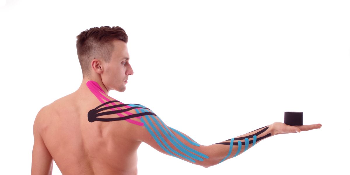 How to apply Kinesiology Tape for IT Band / Runners Knee 