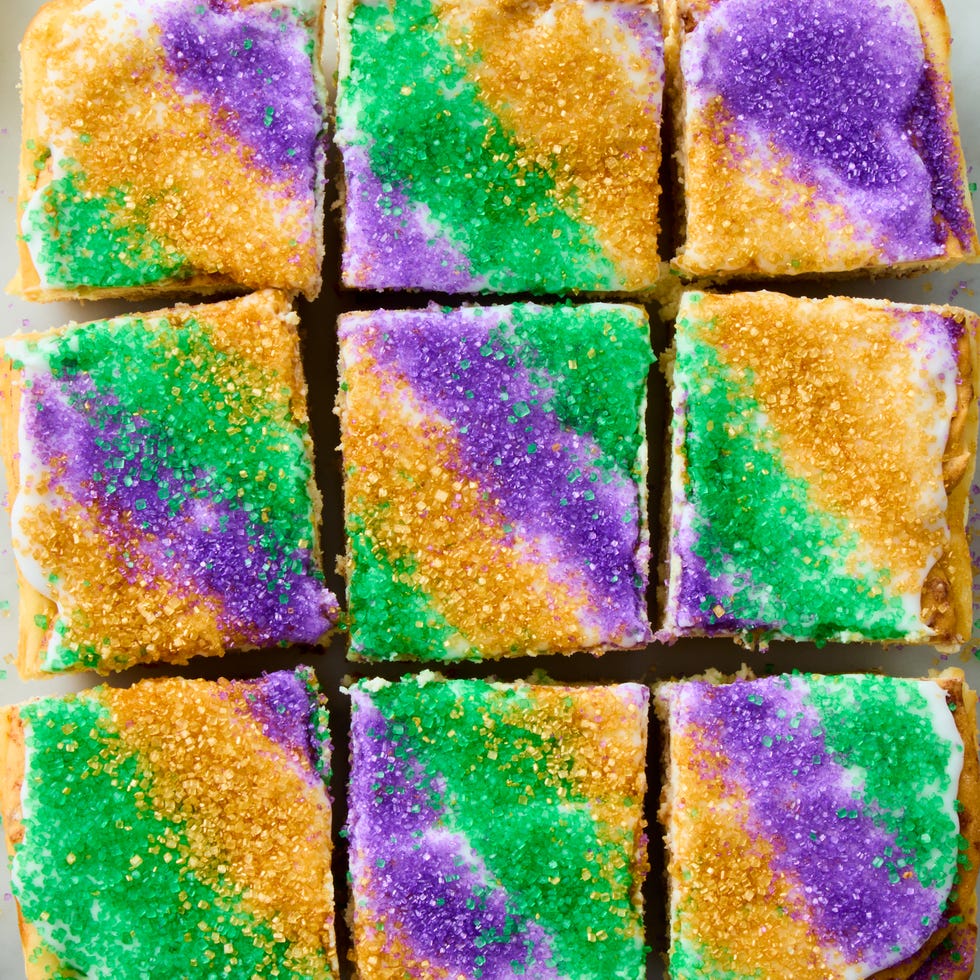 Best King Cake Cheesecake Bars Recipe - How To Make King Cake ...