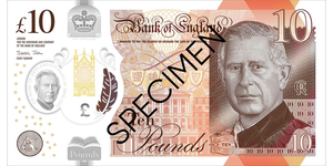﻿2022年9月8日に逝去されたエリザベス女王。これを受けて英国内では紙幣や切手、国家までが一部変更﻿されることとなりました。今回は、まもなく流通される見通しの新紙幣についてわかっていることや、亡き女王の旧紙幣がどうなるのかについてご紹介します。﻿