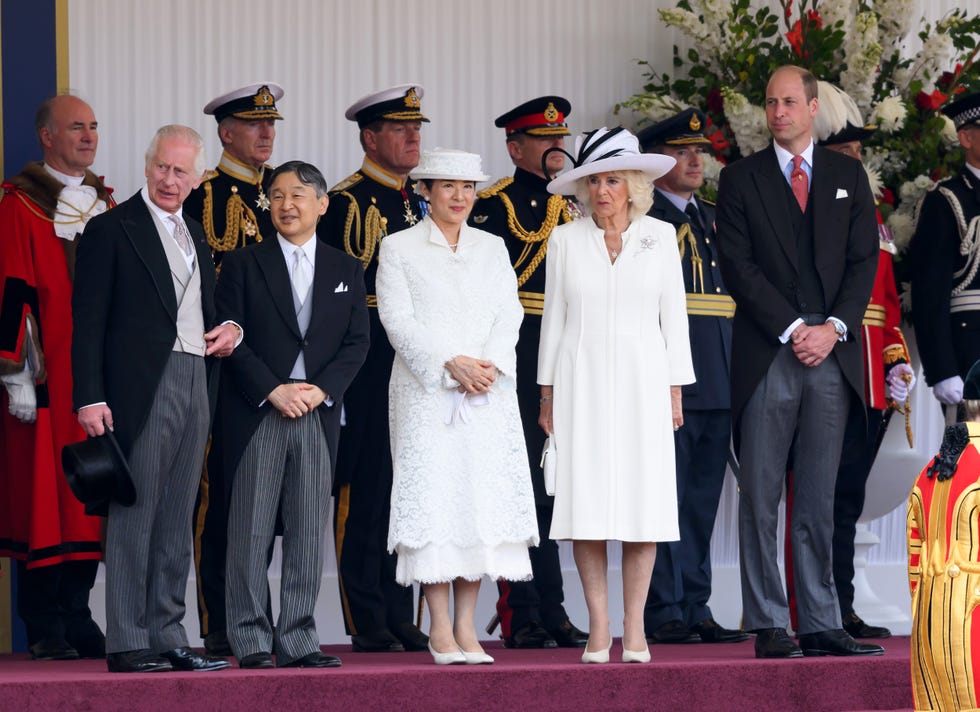 emperadores de japon carlos y camila y guillermo