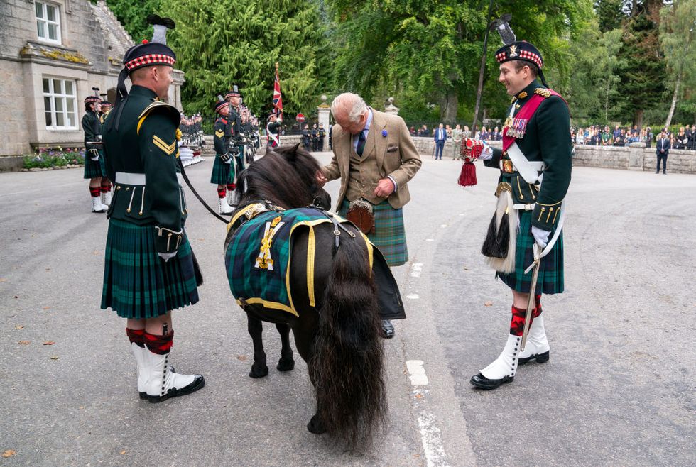 king-charles-iii-meets-the-royal-regiment-of-scotland-news-photo-1692627565.jpg