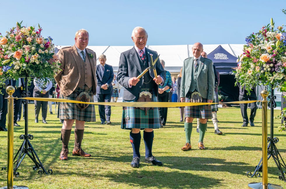 royal visit to the aberdeen flower show