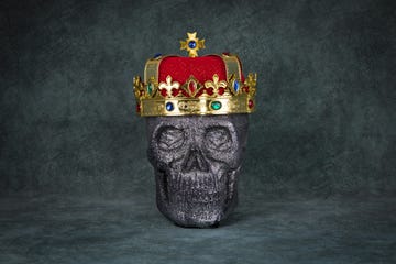 king crown on the skull