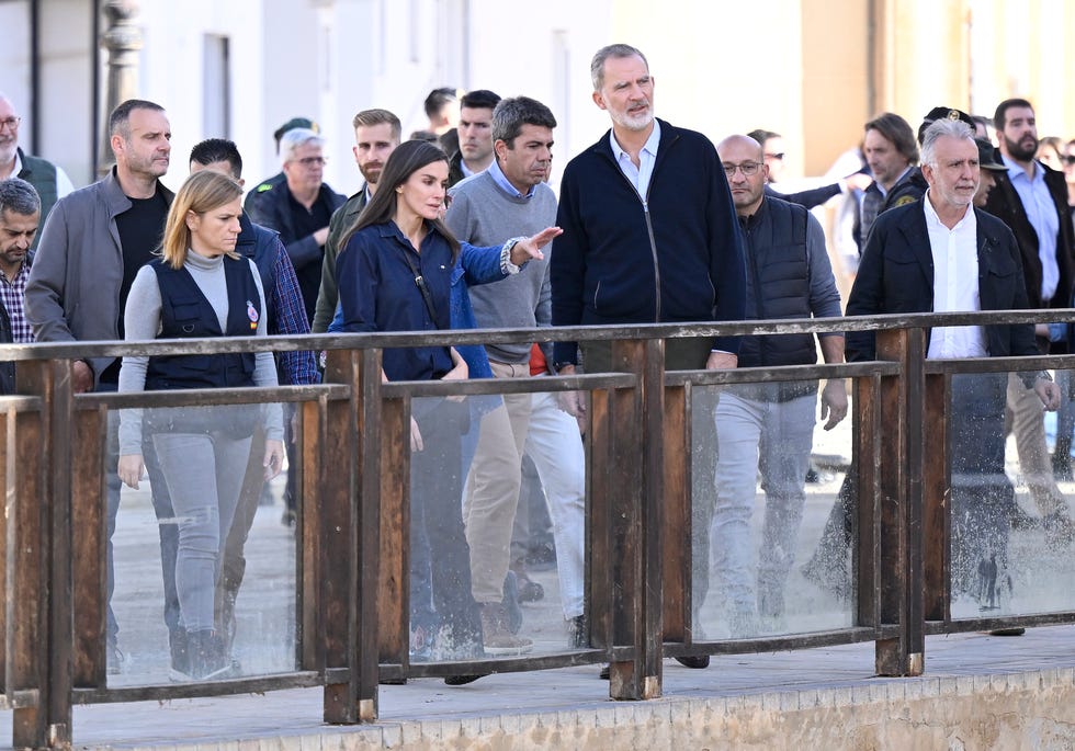 felipe vi y letizia en chiva