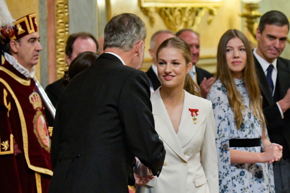 princess leonor swears allegiance to the constitution at spanish parliament