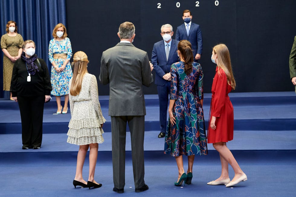 reyes en audiencia con los galardonados con los princesa de asturias 2020