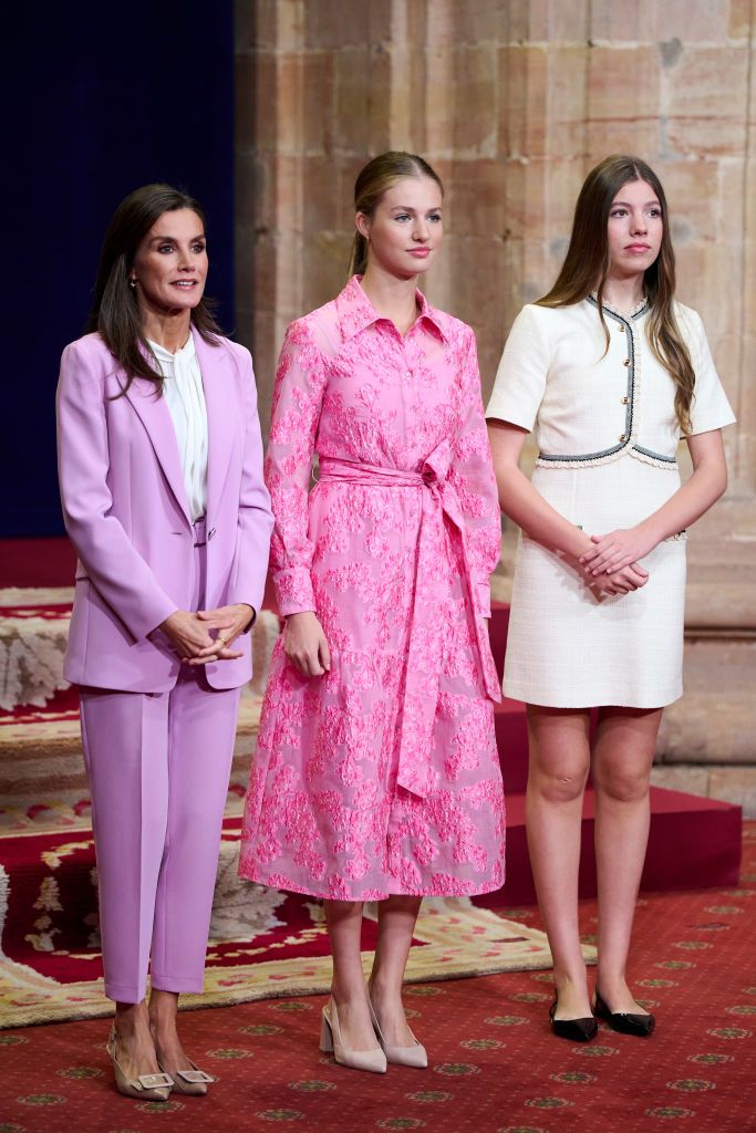 下一任西班牙女王是她！全歐洲最美公主萊昂諾爾從小到大的穿搭造型 新一代皇室時尚指標必須認識