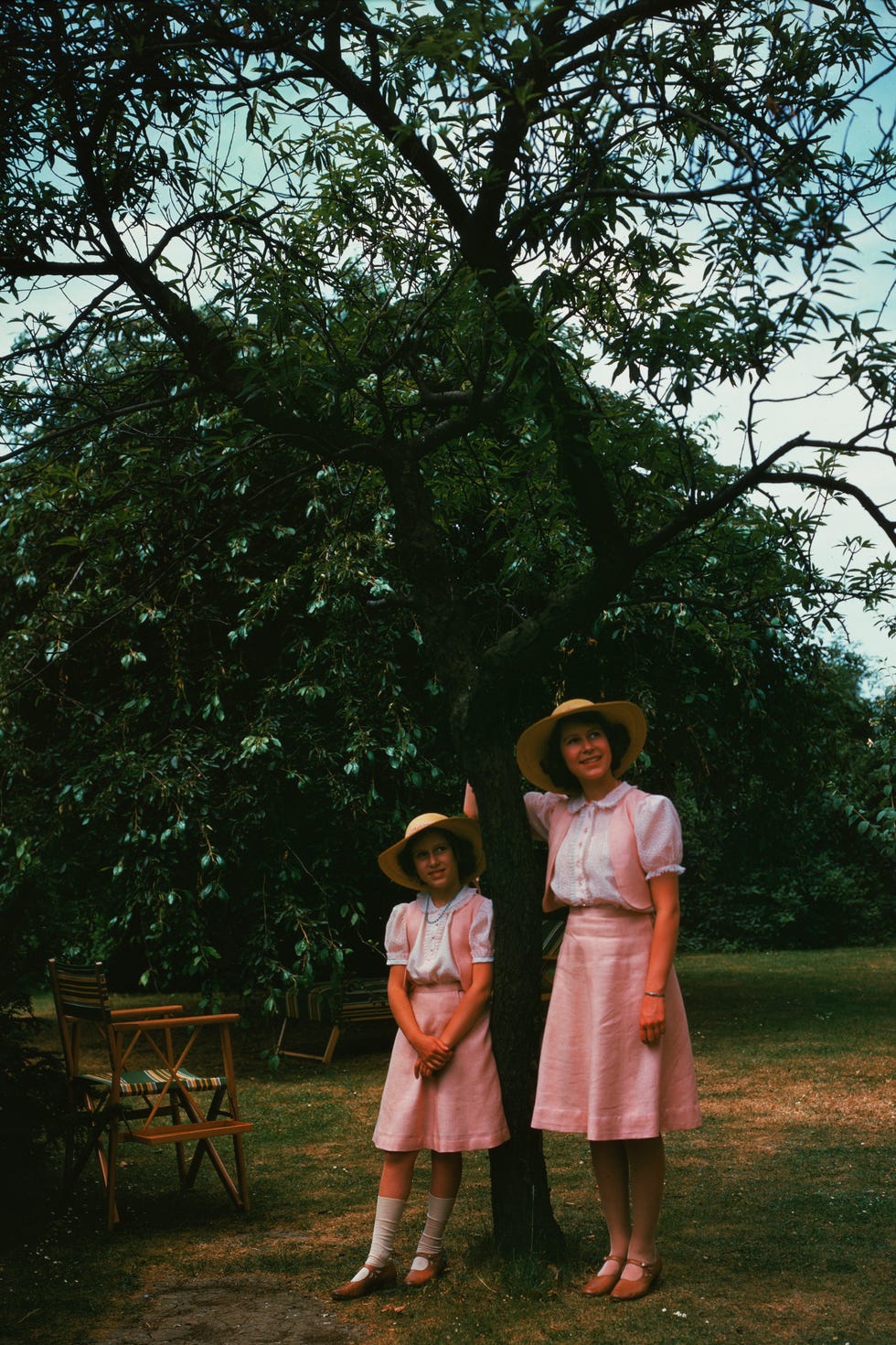 Princess' Elizabeth and Margaret princess' elizabeth and margaret