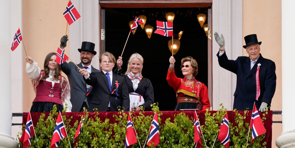 norway tradition holiday constitution