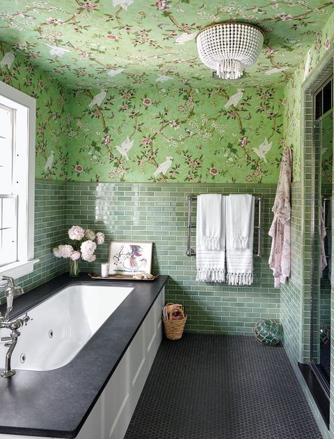 Bathroom, Green, Room, Interior design, Tile, Property, Ceiling, Wall, Floor, Building, 