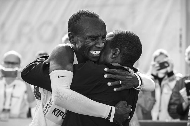 eliud kipchoge, marc roig, reto dos horas, ineos