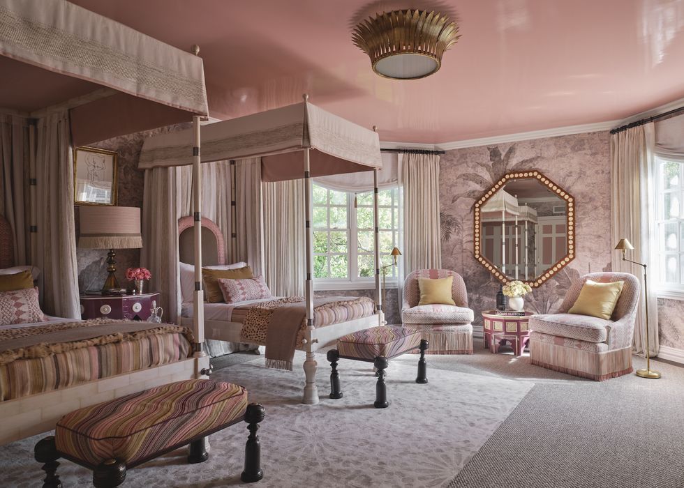 Pink and Red Interiors That Are Actually Classy - So Fresh & So Chic