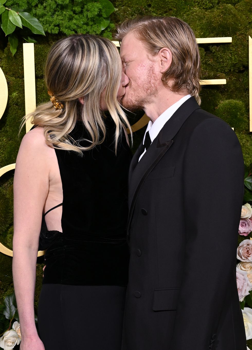 82nd annual golden globes arrivals