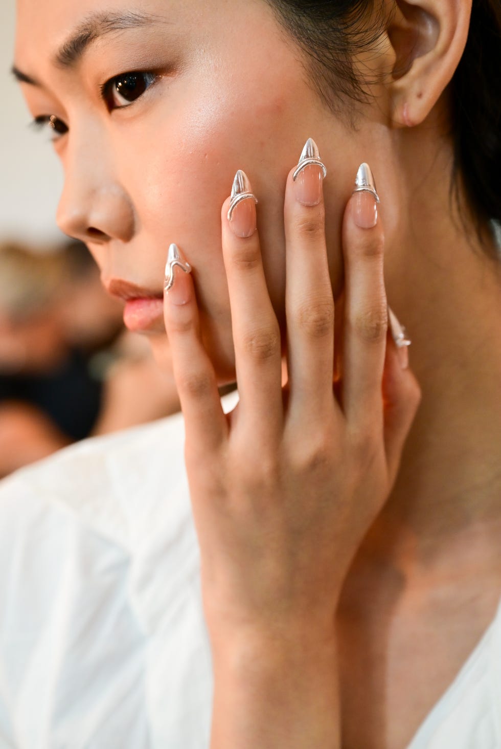 kiss nails at the prabal gurung springsummer 2024 fashion show, friday, sept 8, 2023, at fdr four freedoms park in new york diane bondareff for kiss nails