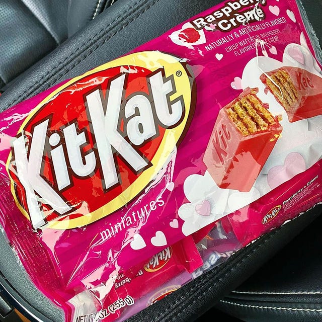 Snack, Food, Pink, Junk food, Sweetness, American food, Cuisine, 