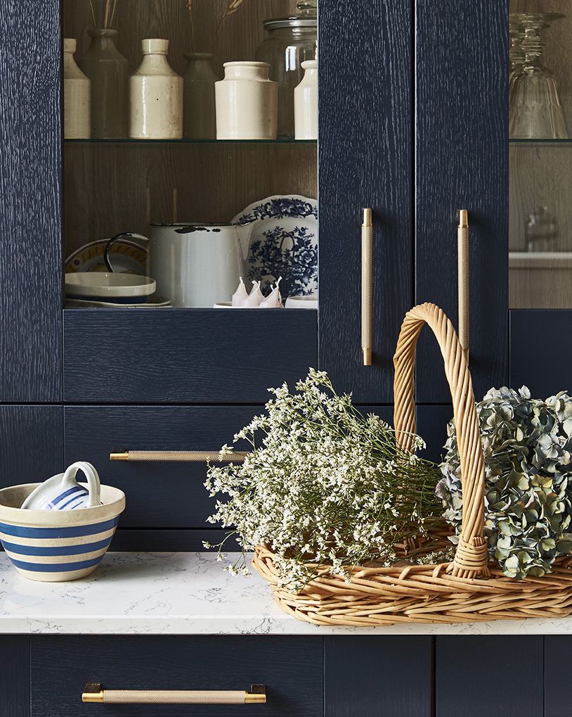 kitchen cabinet countertop combinations navy and white