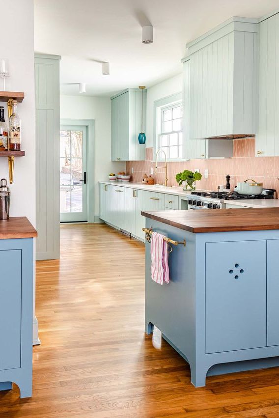 Stylish Kitchen Cabinet & Counter Combinations