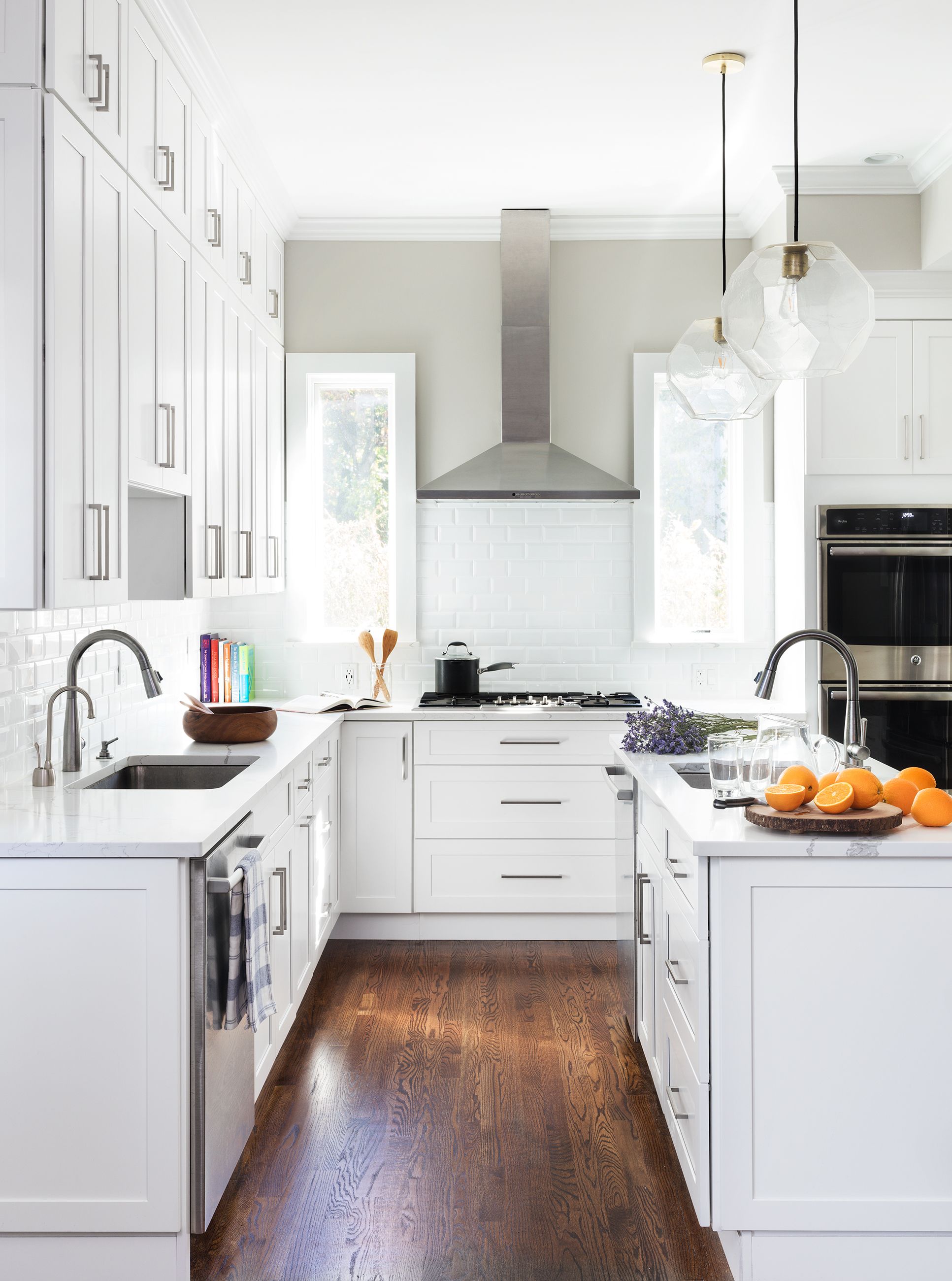 Kitchen Trends 2022: New Color, Cabinet and Countertop Ideas