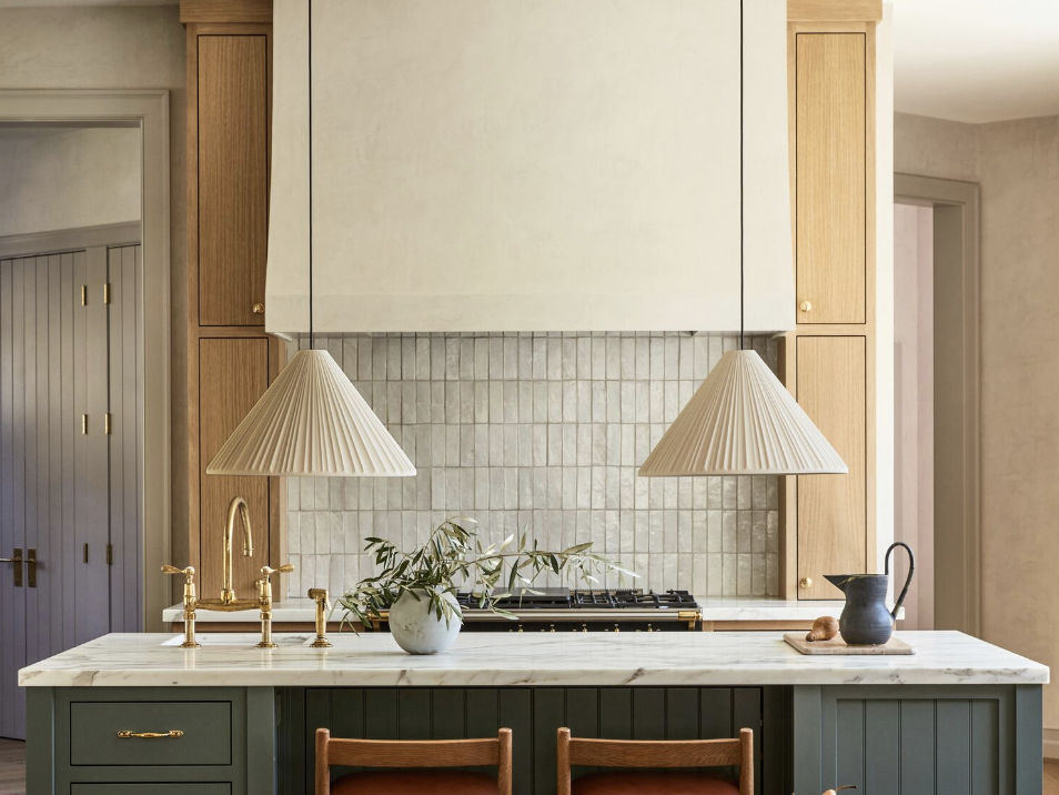 8 unusual shades for the kitchen set