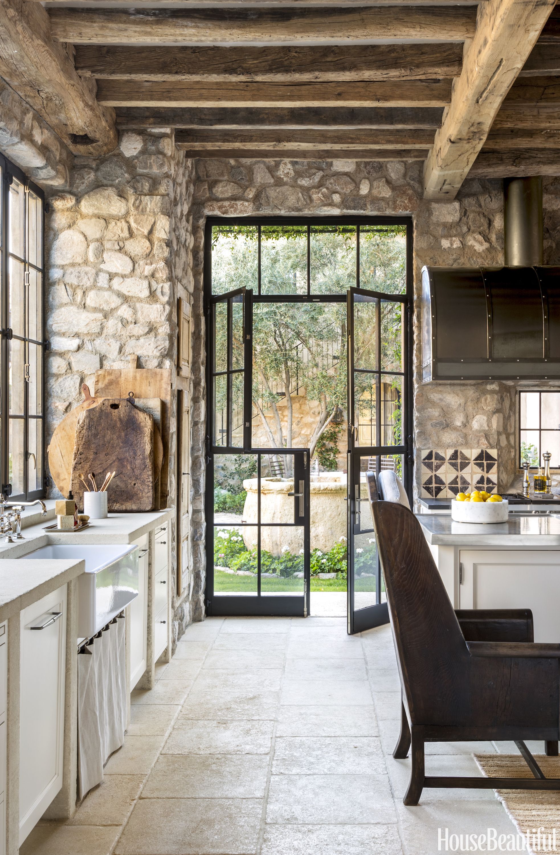 View of kitchen designed by Bon Mar - Gallery - 4