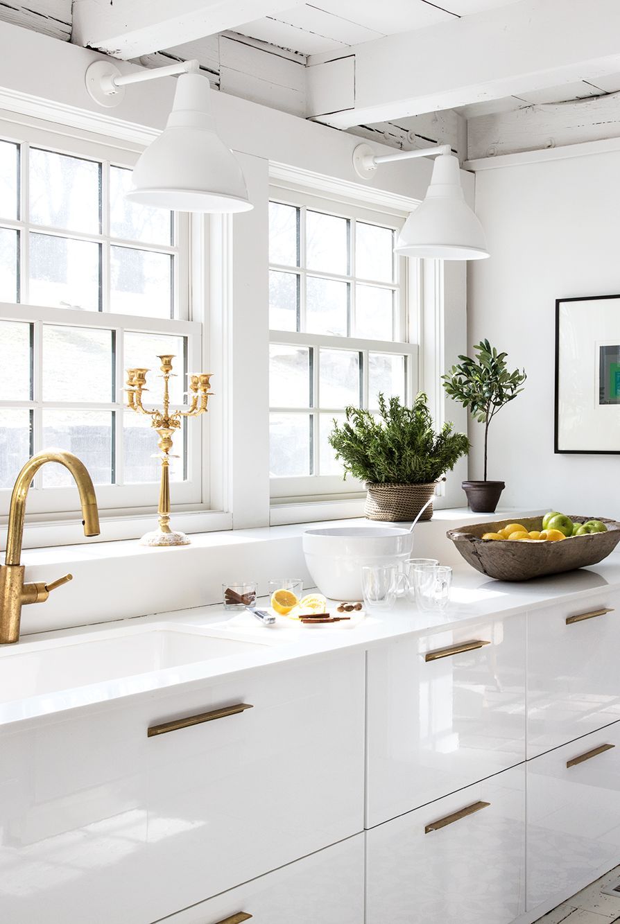 Modern Kitchen Sink Designs That Look to Attract Attention
