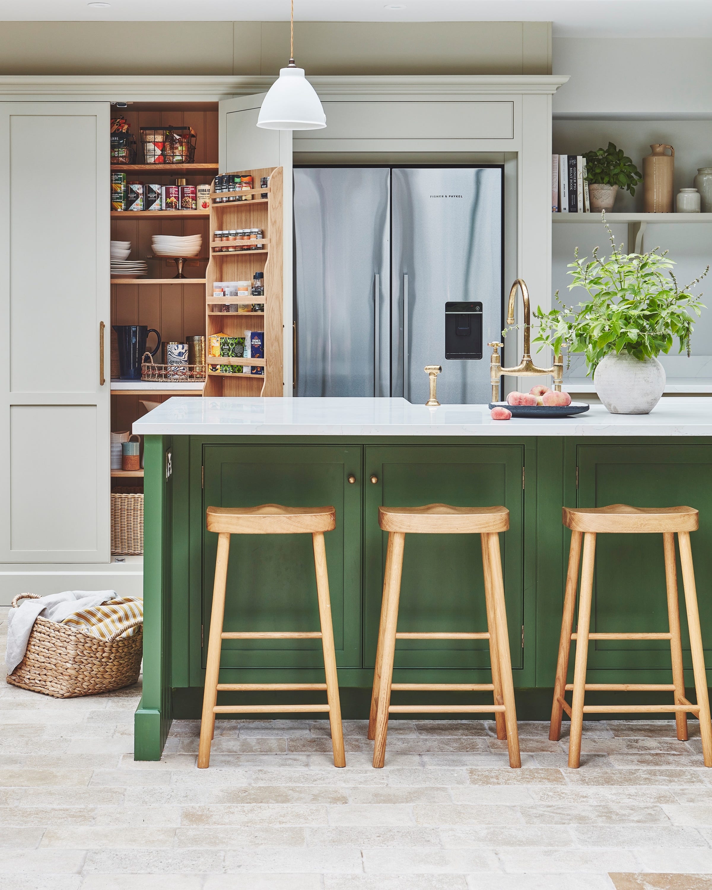 20 Kitchen Design Trends You'll See Everywhere in 2025