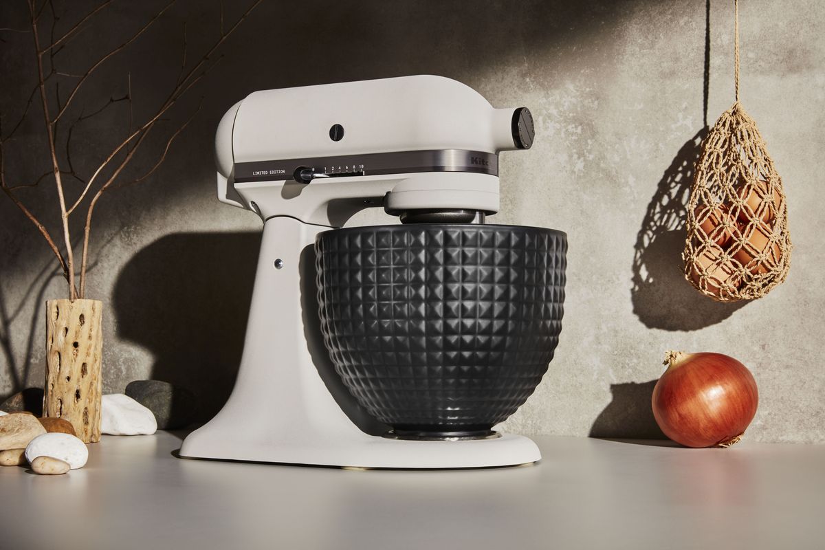 kitchen aid light and shadow stand mixer