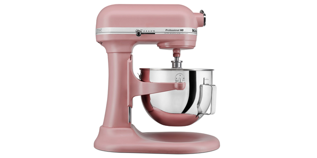 https://hips.hearstapps.com/hmg-prod/images/kitchenaid-mixer-dried-rose-1538762886.png?crop=1.00xw:1.00xh;0,0&resize=640:*