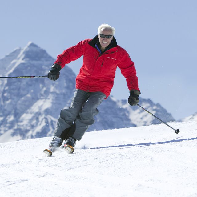 Snow, Skier, Ski, Skiing, Winter sport, Ski Equipment, Alpine skiing, Outdoor recreation, Ski pole, Ski boot, 