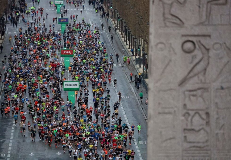 finishers del maratón de parís 2023