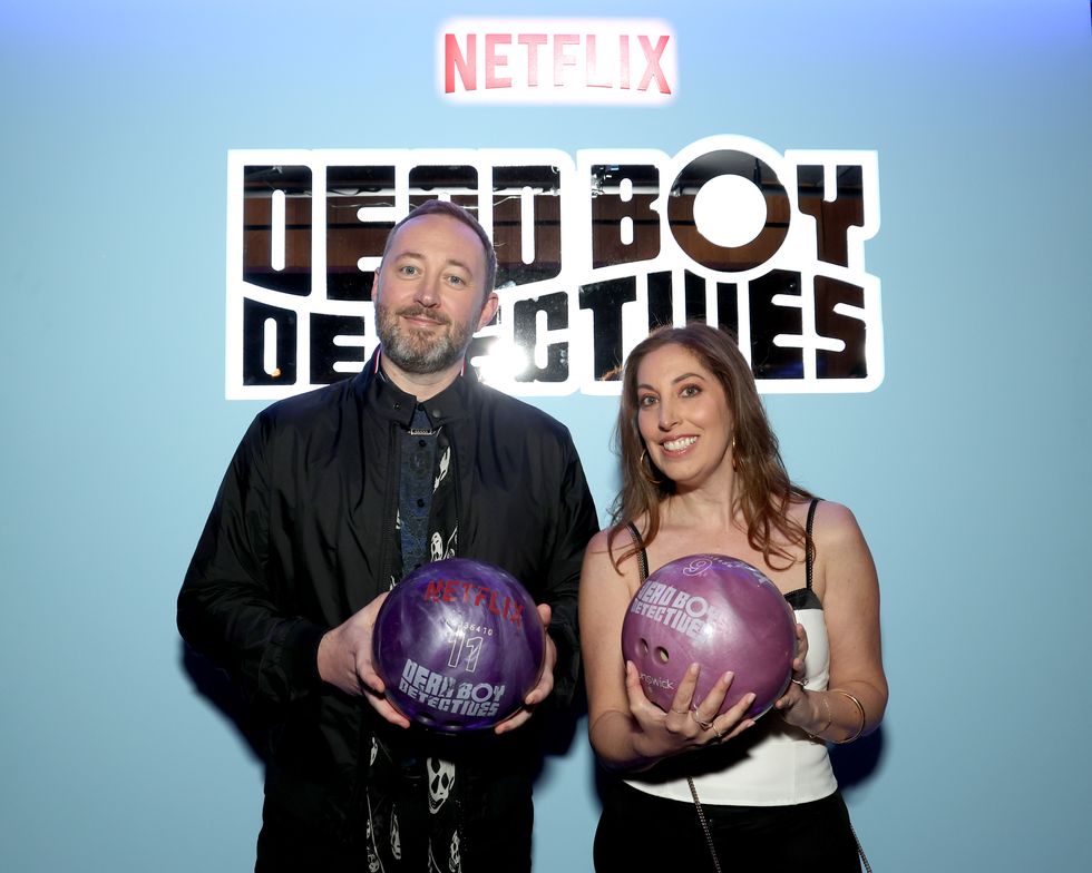 new york, new york april 24 l r steve yockey and beth schwartz attend the dead boy detectives reception at seven24 collective on april 24, 2024 in new york city photo by kevin mazurgetty images for netflix