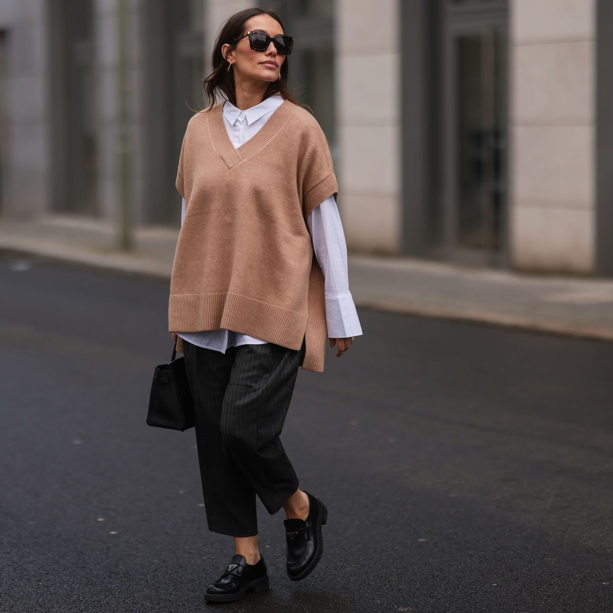 Soft, Lightweight Knit Vest, Women's V-Neck Sleeveless Sweater