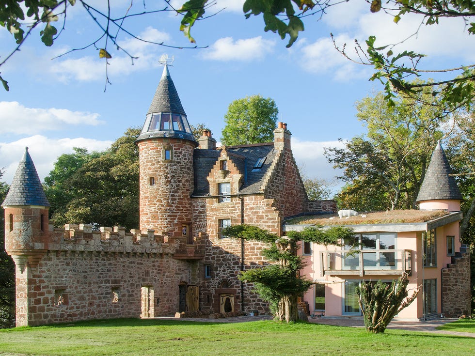 traitors style castles