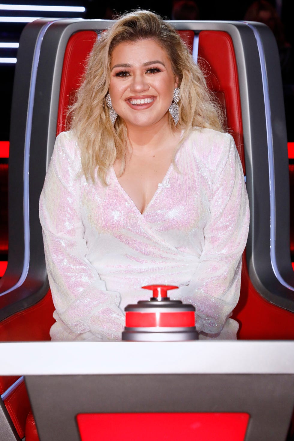 kelly clarkson the voice season 18