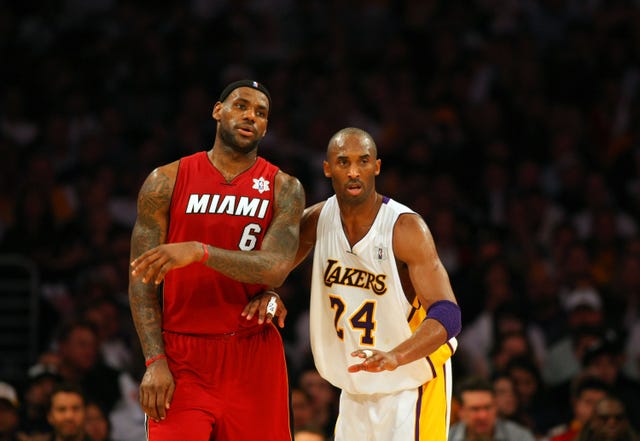 LeBron James pays tribute to “brother Kobe Bryant with huge Black Mamba  leg - Capital XTRA