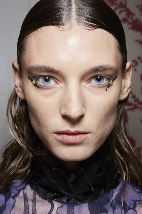 Autumn Makeup Trends For 2022 - Best AW22 Beauty Trends