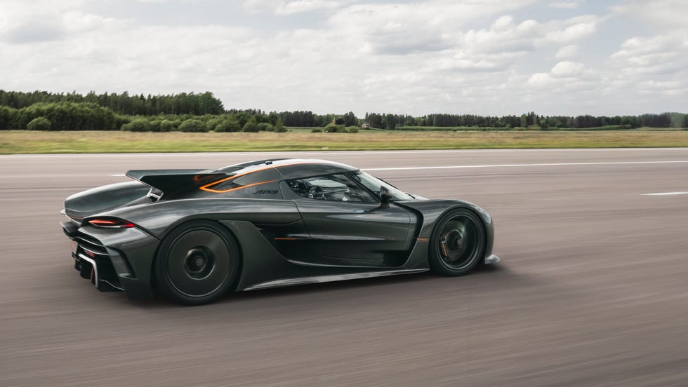 Koenigsegg Jesko Absolut Record Setting Car Koenigsegg Jesko Absolut Record Setting Car