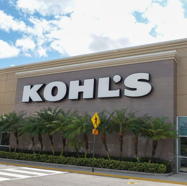 outside shot of kohls store