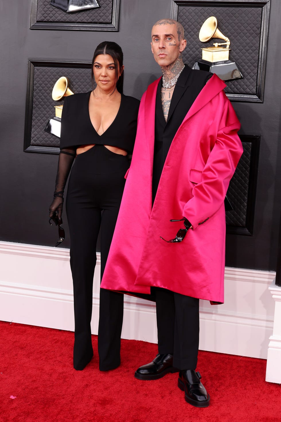 Kourtney Kardashian And Travis Barker Kissed And Matched At Grammys 2022