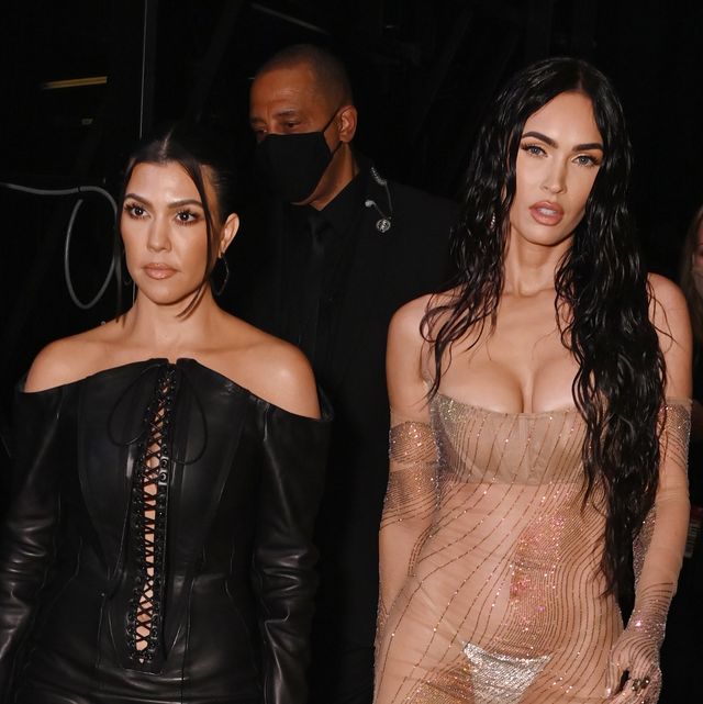 new york, new york   september 12 l r kourtney kardashian and megan fox attend the 2021 mtv video music awards at barclays center on september 12, 2021 in the brooklyn borough of new york city  photo by bryan beddermtv vmas 2021getty images for mtvviacomcbs