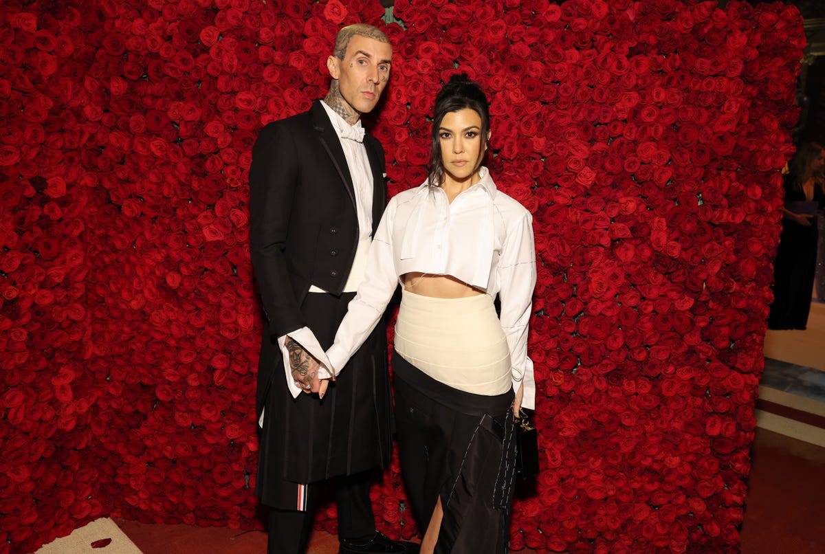 El vídeo de Kourtney Kardashian y Travis Barker en su preboda