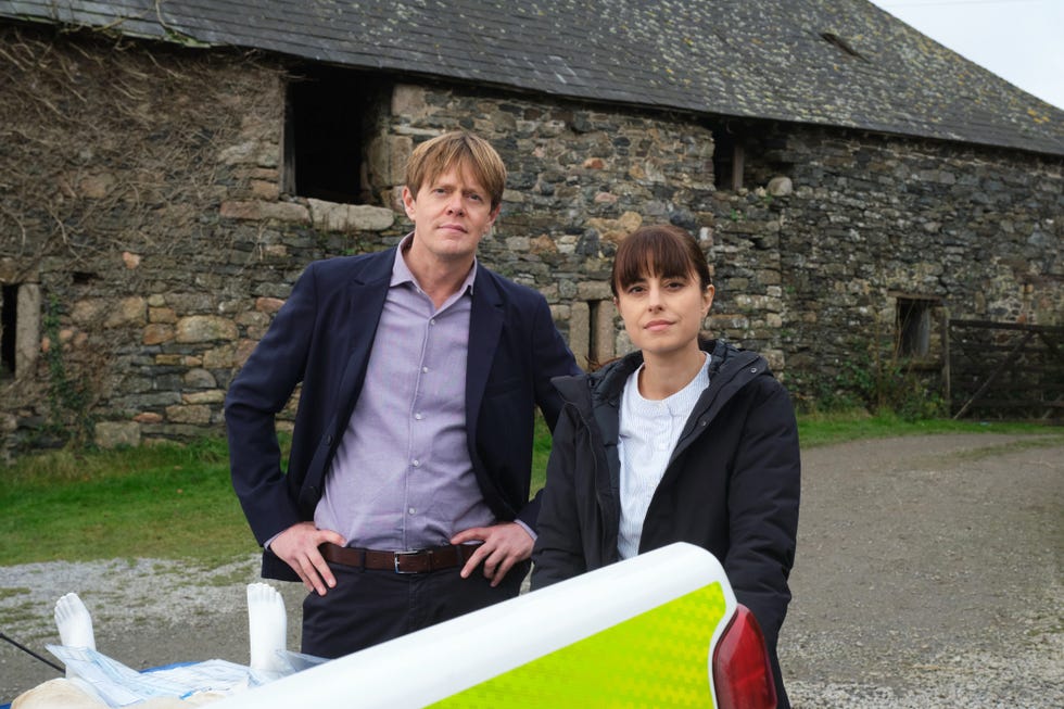 kris marshall, zhara ahmadi, beyond paradise season 3 christmas special