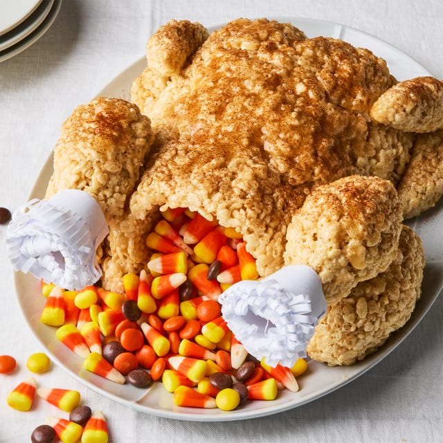 Krispie Turkey rice krispie treats shaped into a turkey filled with candy
