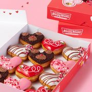 krispy kreme 2022 valentine's day donuts