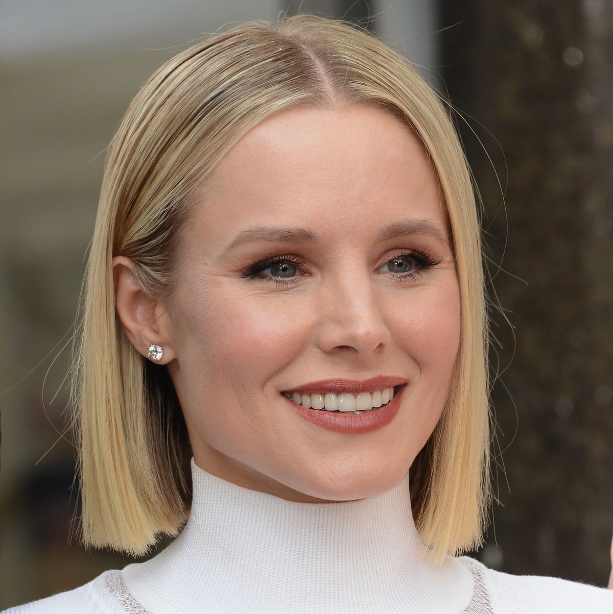 Kristen Bell And Idina Menzel Are Honored With Stars On The Hollywood Walk Of Fame