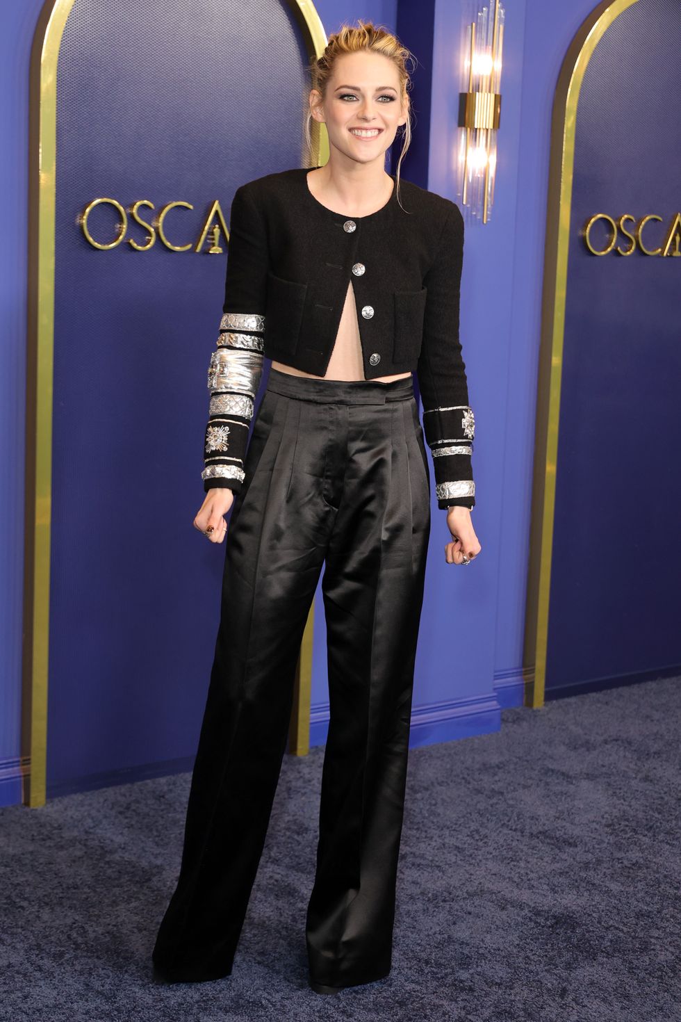 kristen stewart at the 94th annual oscars nominees luncheon