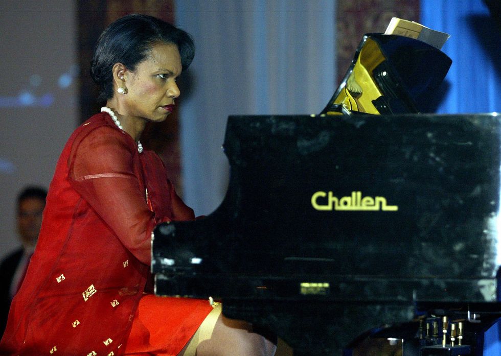 condoleezza rice plays piano