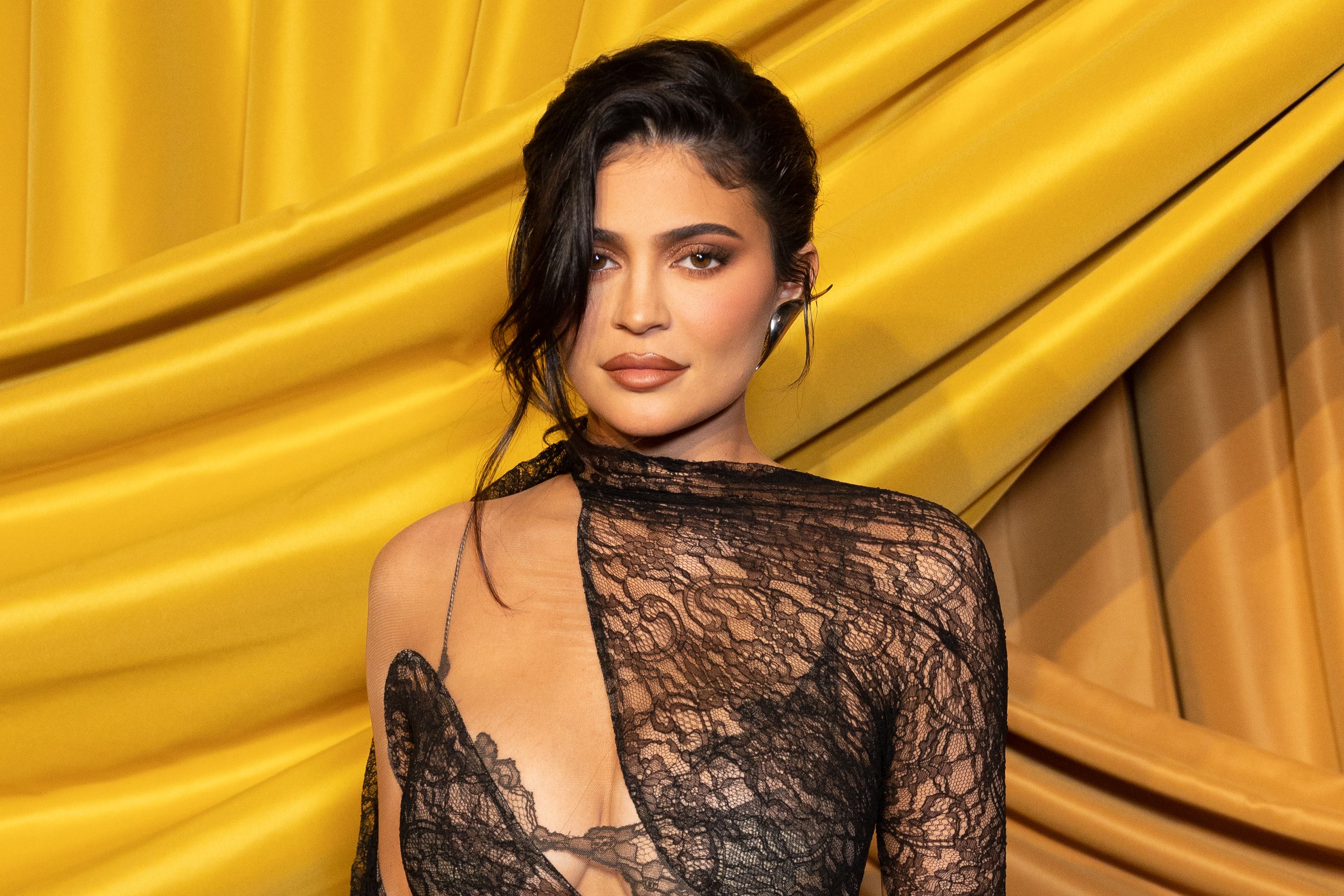Kylie Jenner Wears Two Daring Corset Outfits, Photos
