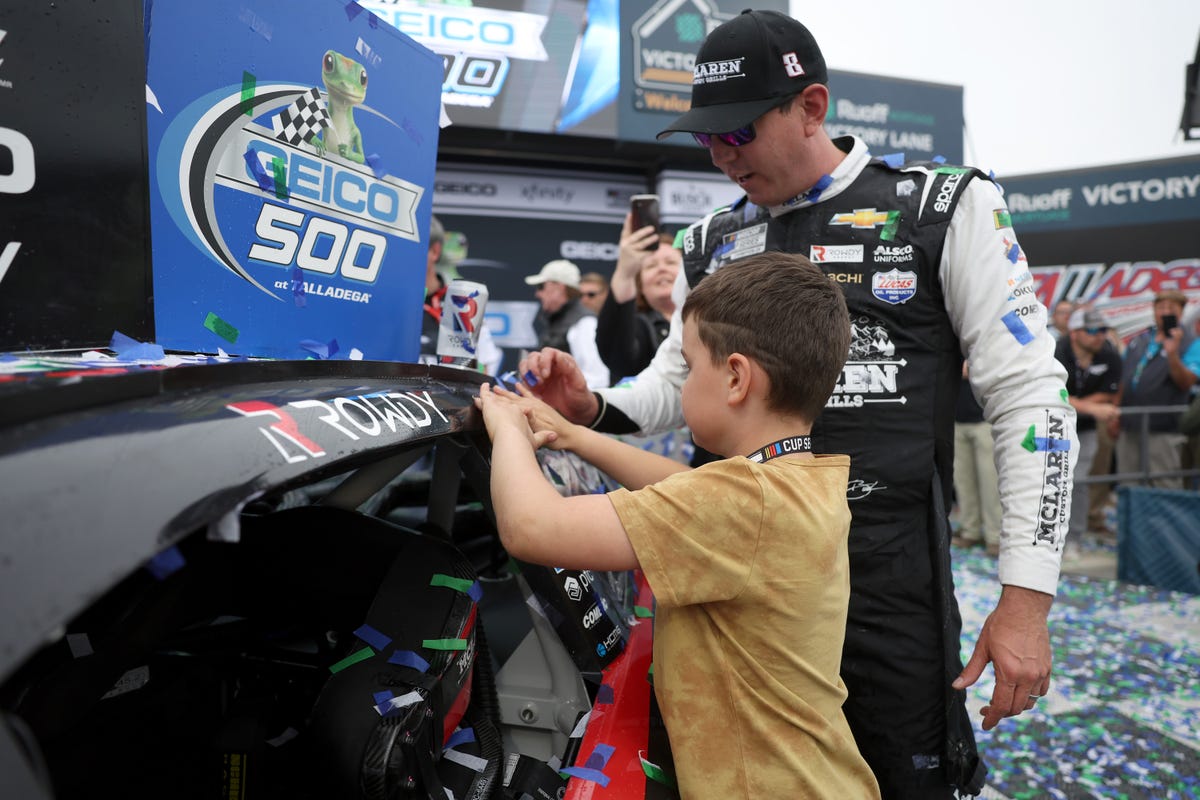 NASCAR Star Kyle Busch Knows Which Racing Buttons to Push for Racing ...