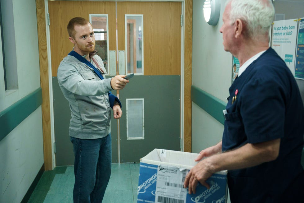 kyle, charlie fairhead, casualty